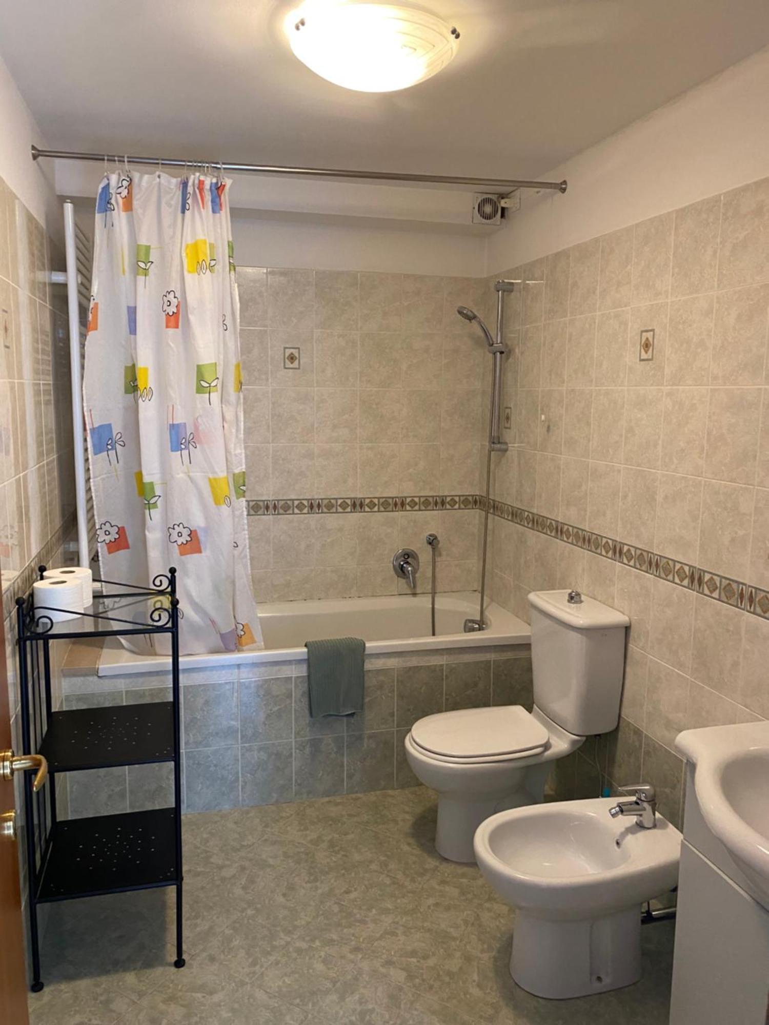 Ali Apartment Венеция Екстериор снимка